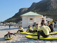Gruppo surf Camps Bay