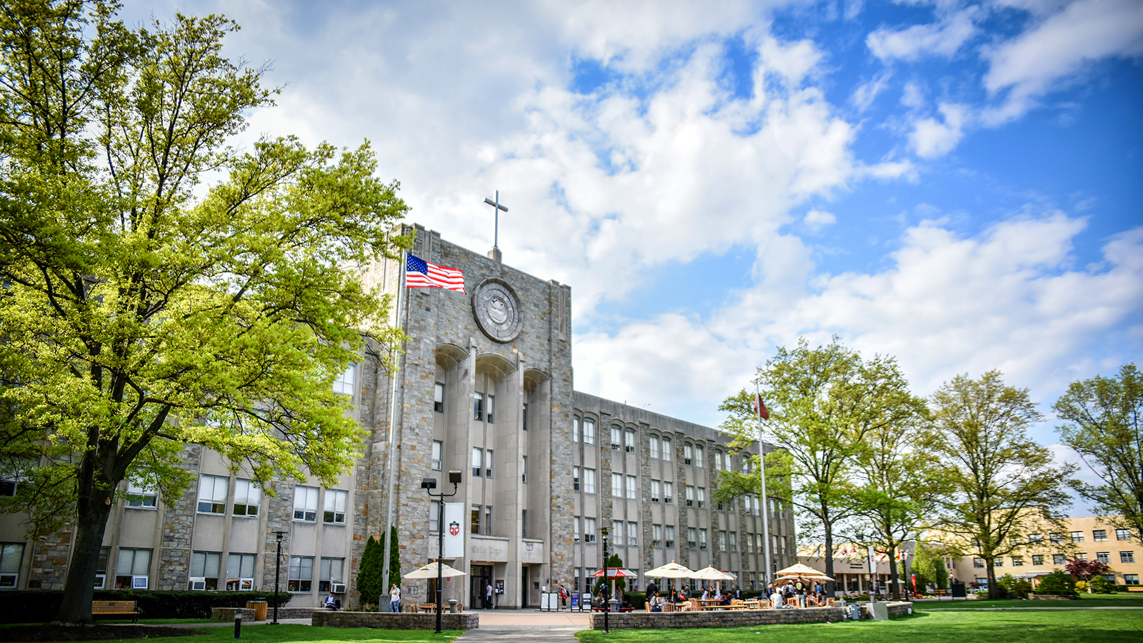 SJU_Spring2018-023_1600x900_0